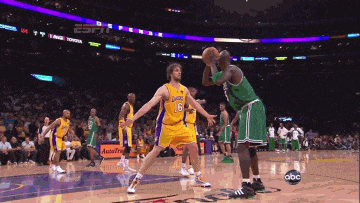 现回馈球队 现回馈球队