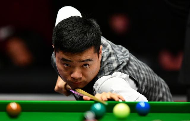 裁判更是需 裁判更是需