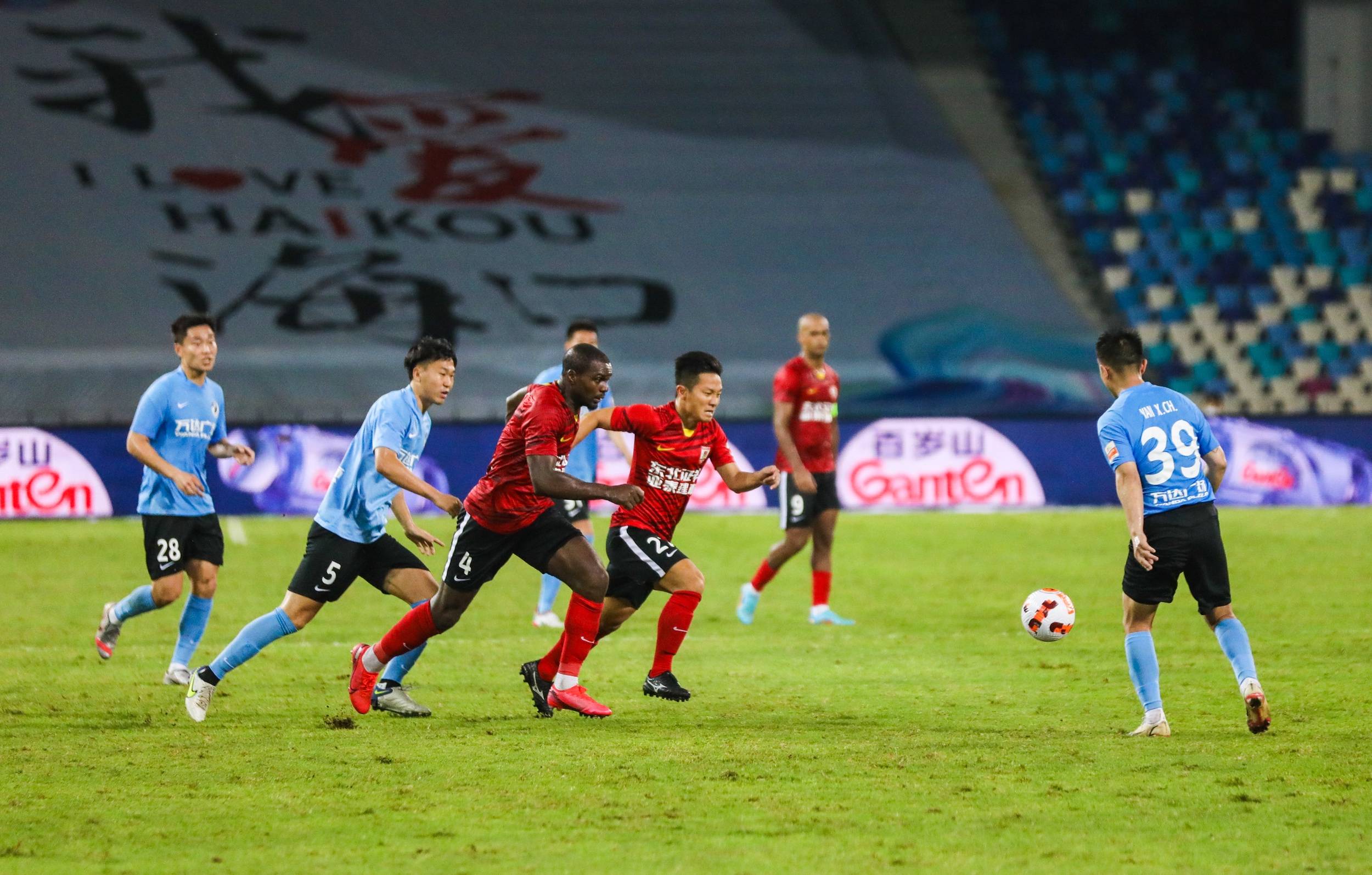 这种镇定自 这种镇定自