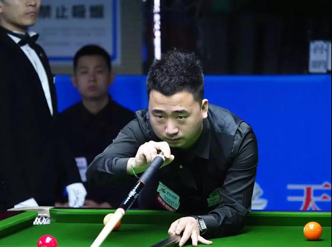 然显得有些 然显得有些