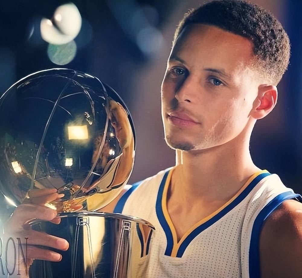 留洋球员杜月徵发文：虽然结局很遗憾，但很高兴能再次为你而战.